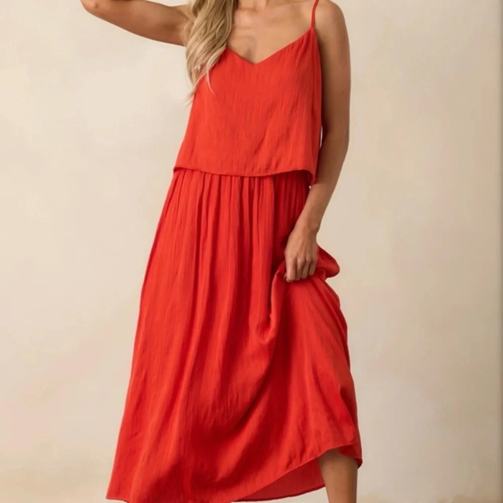 GAP Vibrant Red Midi set NEW WITH TAGS ! TOP Small , Skirt Medium